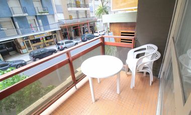 Departamento · 3 Ambientes · balcón a la calle · patio