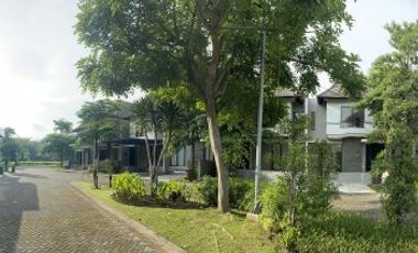 Luxury House in Hyarta Eco Village at Corner