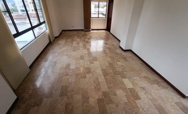 apartamento en arriendo/venta en alamos. Cod A19833