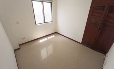apartamento en arriendo/venta en alamos. Cod A19833