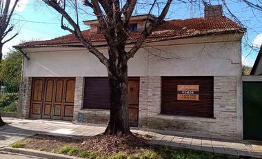 Casa en venta en Quilmes Oeste