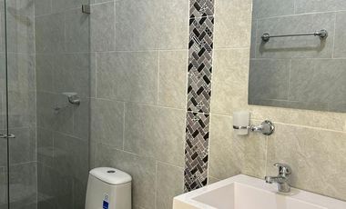 apartamento en venta en quinta oriental. Cod V1344