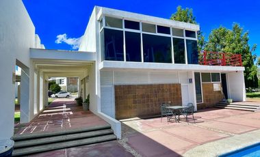 NORTE EN RUSCELLO SUPER AMPLIA Y EXCELENTES ESPACIOS