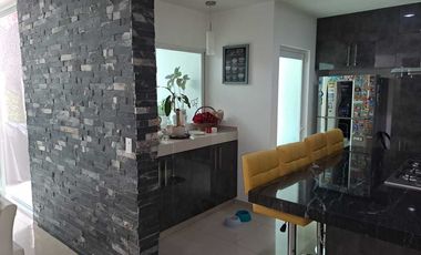 NORTE EN RUSCELLO SUPER AMPLIA Y EXCELENTES ESPACIOS