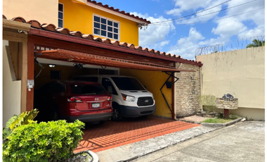 VENTA DE CASA ALTOS DE PANAMA 3 RECAMARAS