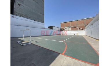 ¡Oportunidad En Lima Norte!  Local / Terreno Comercial En Avenida Principal – 1,001 M²