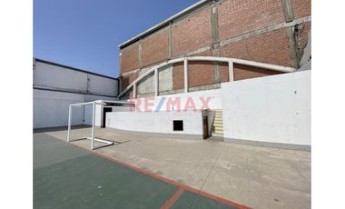 ¡Oportunidad En Lima Norte!  Local / Terreno Comercial En Avenida Principal – 1,001 M²