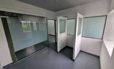 edificio en arriendo/venta en av. 30 de agosto. Cod A19477