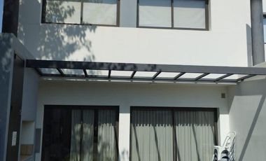 Excelente duplex en Barrio La Calandria, calidad unica!!!