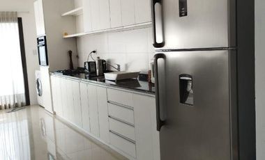 Excelente duplex en Barrio La Calandria, calidad unica!!!