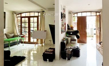 Dijual Rumah Hook Bintaro Jaya Sektor 2 Lokasi Strategis