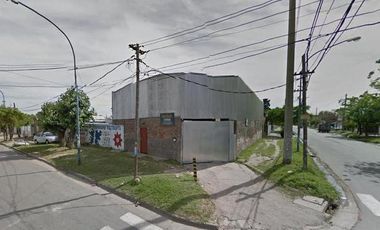 Galpon de 20x21 - y departamento interno de 3 amb - Venta - Lanus Oeste