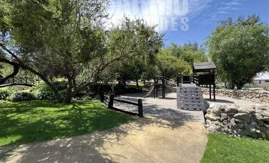 Sitio en Venta en Chicureo / Piedra Roja