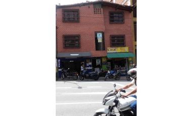 Edificio en Medellín Aparta Estudios 2 Locales   - La América