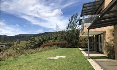Venta de Casa Campestre en el Alto de Palmas Envigado
