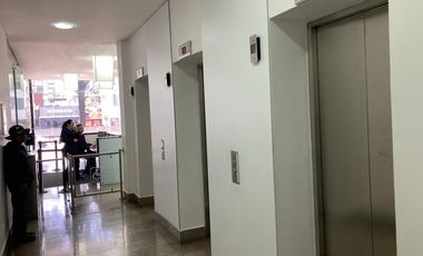 oficina en arriendo/venta en chico norte. Cod A12002