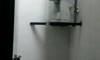 DUPLEX DE CATEGORÍA A POCAS CADRAS DE LA ESTACIÓN