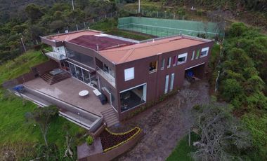 casa en arriendo en la torca. Cod A3385