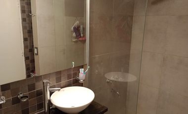 Chalet reciclado, 5 amb. con garage doble y jardín.