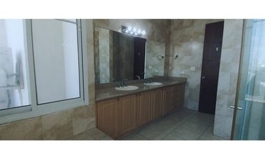 Alquiler  PENTHOUSE Costa Pacífica Torre 400, 361m2, $2250