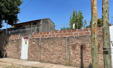 Casa A Reciclar 3 Amb. Sobre Lote 220 m2 En Venta- Ituzaingó Norte
