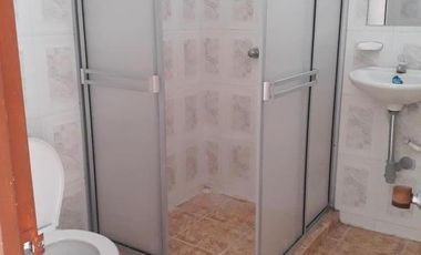 casa en venta en av. libertadores, prados ii. Cod V1388