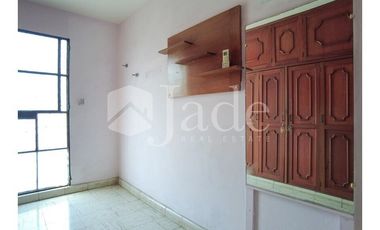 Propiedad en Venta: Ubicación Estratégica y Potencial Residencial o Comercial