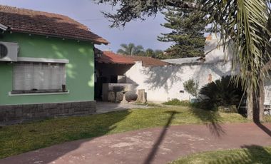 IMPORTANTE PROPIEDAD EN 2 LOTES EN ESQUINA -IDEAL INVERSORES