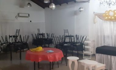 IMPORTANTE PROPIEDAD EN 2 LOTES EN ESQUINA -IDEAL INVERSORES