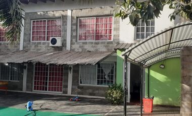 IMPORTANTE PROPIEDAD EN 2 LOTES EN ESQUINA -IDEAL INVERSORES