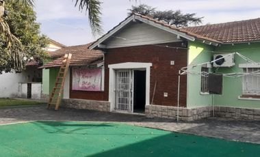 IMPORTANTE PROPIEDAD EN 2 LOTES EN ESQUINA -IDEAL INVERSORES