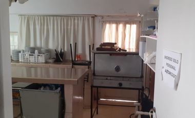 IMPORTANTE PROPIEDAD EN 2 LOTES EN ESQUINA -IDEAL INVERSORES