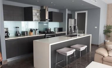 Apartamento en Alquiler  PH YOO