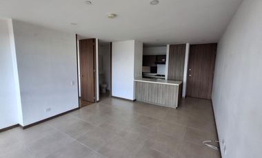 apartaestudio en arriendo en loma de las brujas. Cod A214079