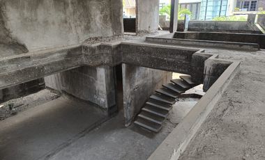 2078. Jual rumah Hitung Tanah  Jl. Taman Darmo Harapan Sukomanunggal Surabaya Barat