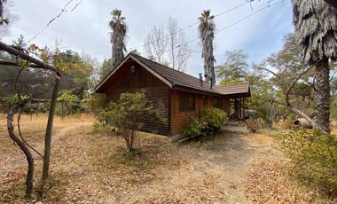 SE VENDE TERRENO CON CASA LAGO RAPEL 8400MTRS