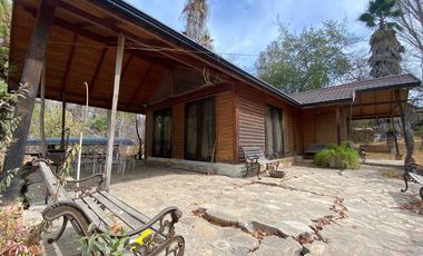 SE VENDE TERRENO CON CASA LAGO RAPEL 8400MTRS