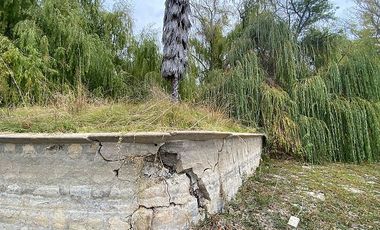 SE VENDE TERRENO CON CASA LAGO RAPEL 8400MTRS