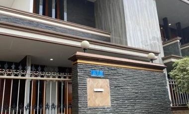 Dijual Rumah 2 Lantai Siap Huni Gayungsari Barat Surabaya