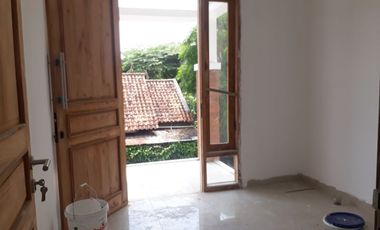 JANGAN DILIHAT! RUMAH ETNIK 2LT DI TENGAH KOTA JOGJA