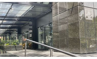 LOCAL COMERCIAL 411m2