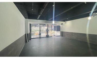 LOCAL COMERCIAL 411m2