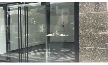 LOCAL COMERCIAL 411m2