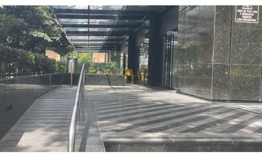 LOCAL COMERCIAL 411m2
