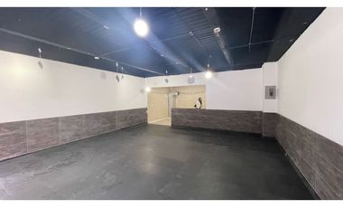 LOCAL COMERCIAL 411m2