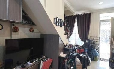 Rumah di cluster west europe luas 4x12 78m2 type 2KT Perumahan Green Lake City Jakarta Barat