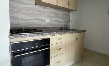 apartamento en arriendo en los patios. Cod A1083
