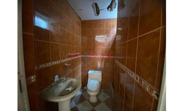 🏡 Venta De Casa Como Terreno – Excelente Ubicación En Ventanilla