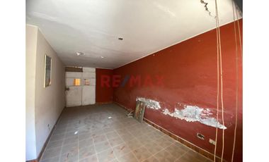 🏡 Venta De Casa Como Terreno – Excelente Ubicación En Ventanilla
