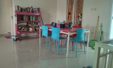 Rumah minimalis 2 lantai dekat Umbulharjo